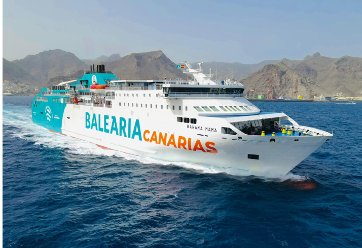 Ferry Baleària Canarias Bahama Mama naviguant vers les îles Canaries